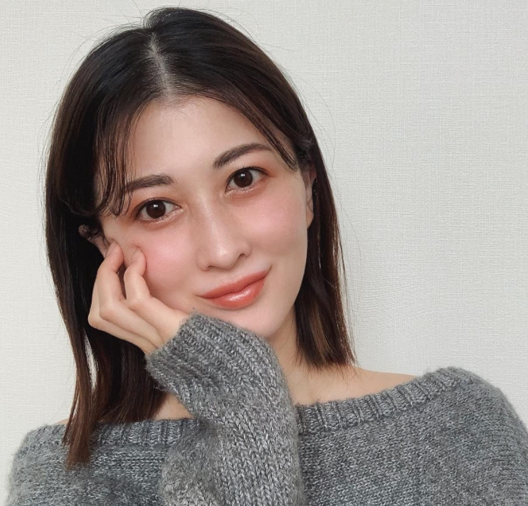 瞳